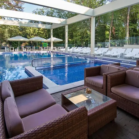 酒店 Ariana 希典