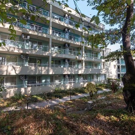 酒店 Ariana 希典