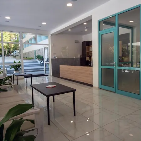 Ariana 酒店 希典