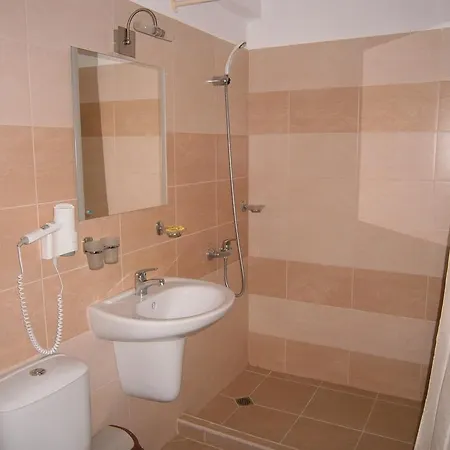 Ariana 酒店 希典