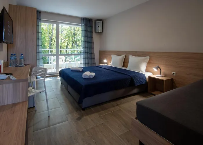 Ariana Готель 3*